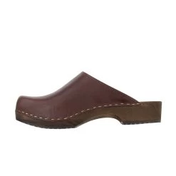 Kitty Clogs - Low Klassisk - Cacao - Tinted Brown Base -Folk Store AW23extraflats17thOctober 085