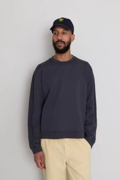 Prism Sweat - Soft Black -Folk Store AW24preMarcelostyledshots 407