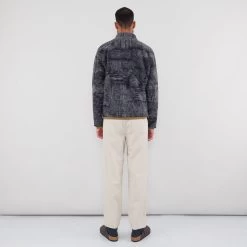 Boxy Funnel Fleece - Slate Wool Polka 12 Boxy Funnel Fleece - Slate Wool Polka -Folk Store FOLKMENSMODELAW23 241 6edac33b 9e36 4300 8753 746b7e9776c2