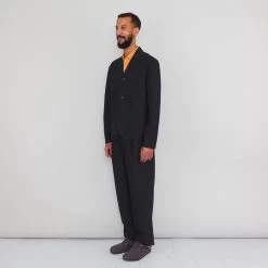 Wide Fit Blazer - Soft Black -Folk Store PRODUCT SLOT 4 895891 6C9EBFC92CBC166DC5549507C9F777E6FB27BB4AEEC7C8F13A98333703A8E4292CB3DA20DFDD7D11082A43403D4EFCE3607A14E27A2E53396F2093A97EA3D545