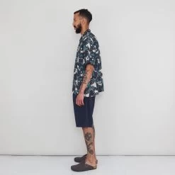Gabe Shirt - Coil Print Indigo -Folk Store PRODUCT SLOT 4 897019 6C9EBFC92CBC166DC5549507C9F777E6FB27BB4AEEC7C8F13A98333703A8E4292CB3DA20DFDD7D11082A43403D4EFCE3607A14E27A2E53396F2093A97EA3D545