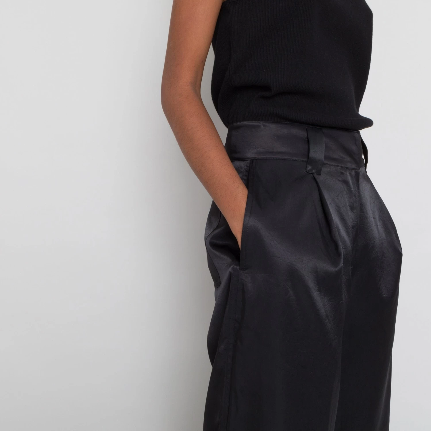 Pleated Pants Women's - Black Satin 6 Pleated Pants Women's - Black Satin - Image 4