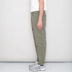 Drawcord Assembly Pant - Olive Seersucker -Folk Store SidneySS24trousers 111