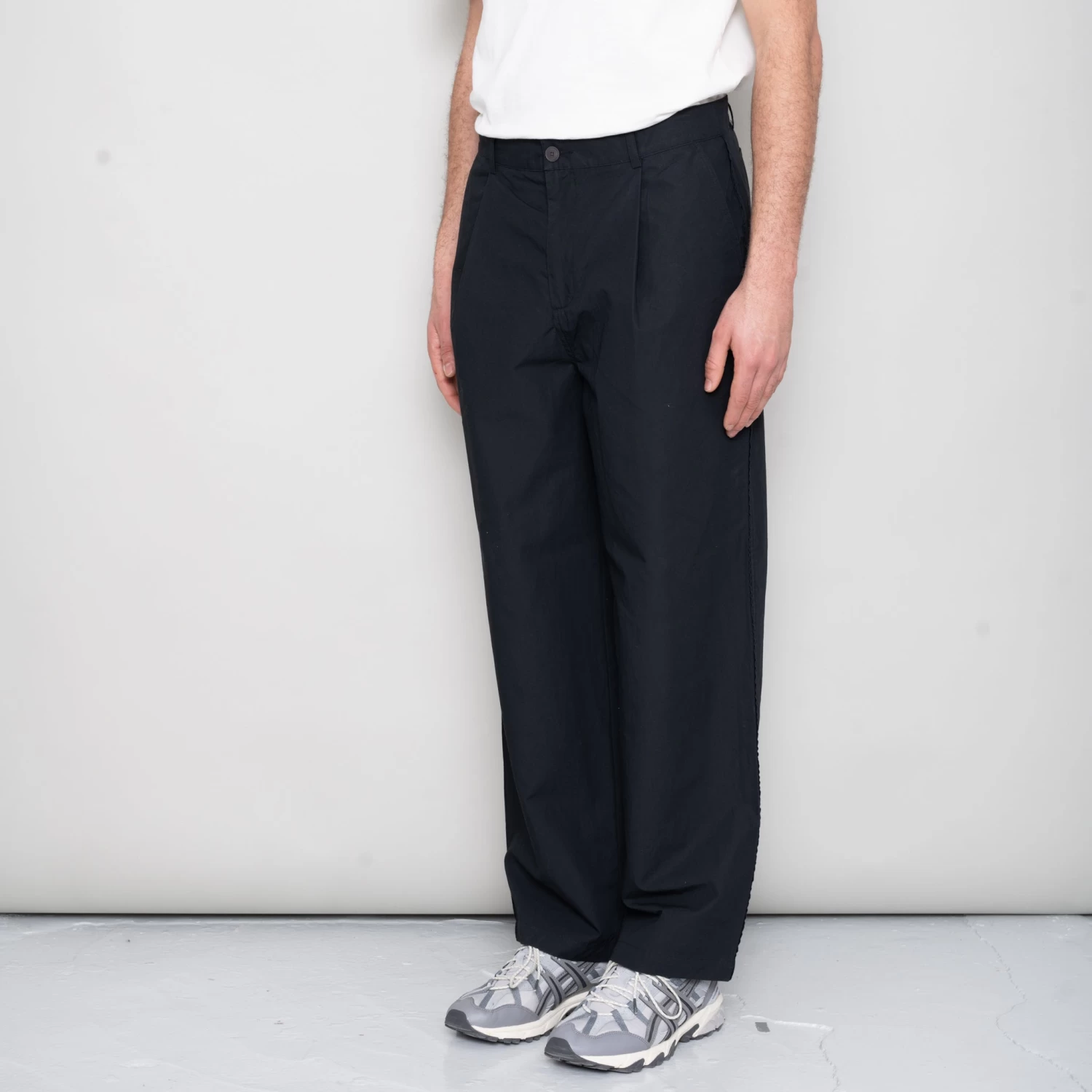 Wide Fit Trouser - Soft Black 4 Wide Fit Trouser - Soft Black - Image 2